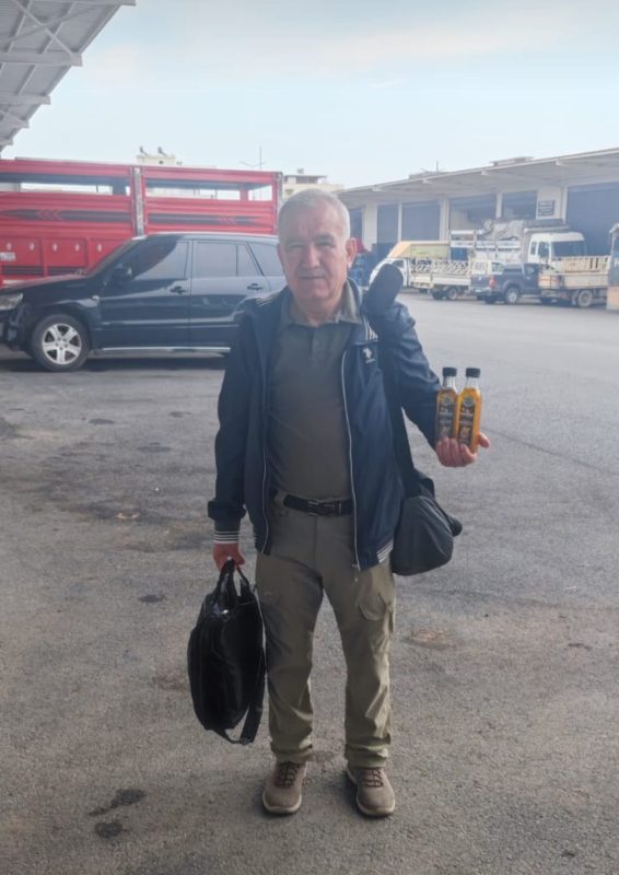 faruk efendi gezerek çörek otu yağı satıyor